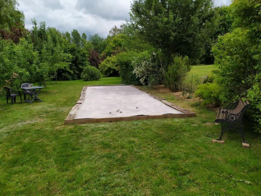 Un Petit Coin De Paradis Clairfontaine Eksteriør billede